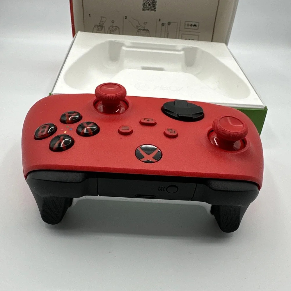 Xbox Series X|S Wireless Controller - Pulse Red